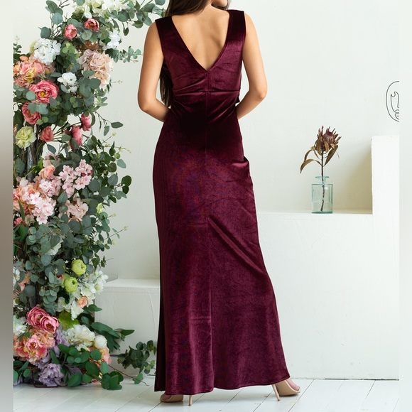 ❗️NEW❗️Blue Vneck Formal Sleeveless Royal Velvet Evening Dress - Picture 9 of 10